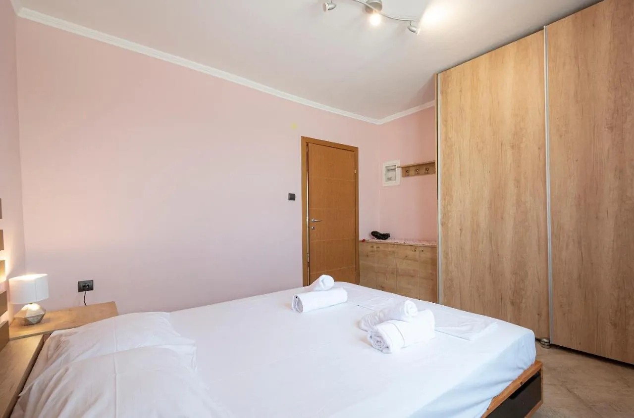 Tasos Apartment By Rentalspro - Nea Moudania Halkidiki